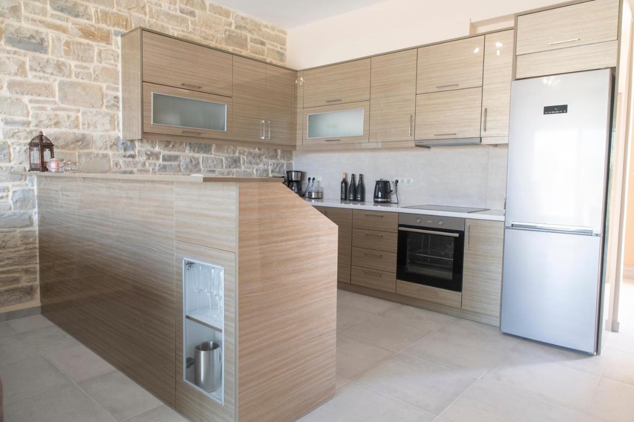 Aeonios Luxury Villa ปิตซีเดีย ภายนอก รูปภาพ